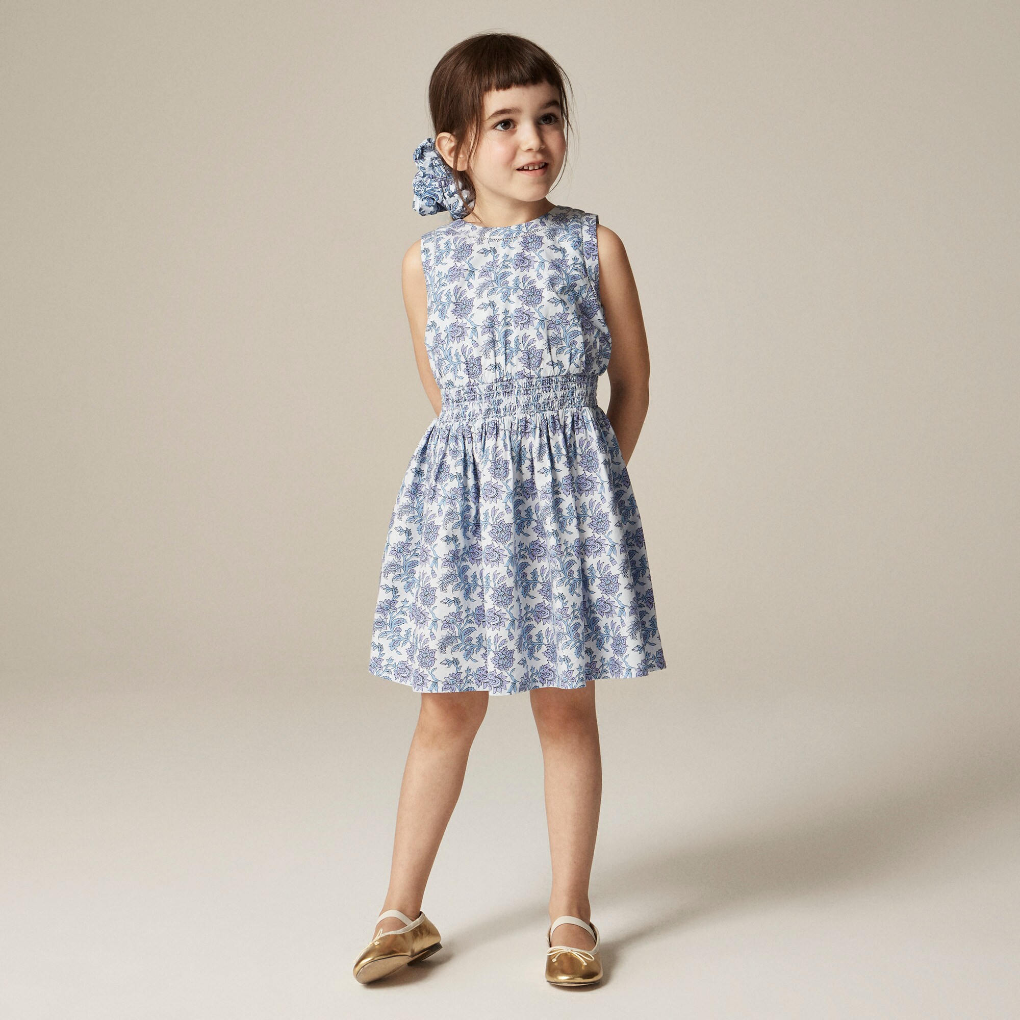 girls Girls' smocked-waist dress in lavender vines block print